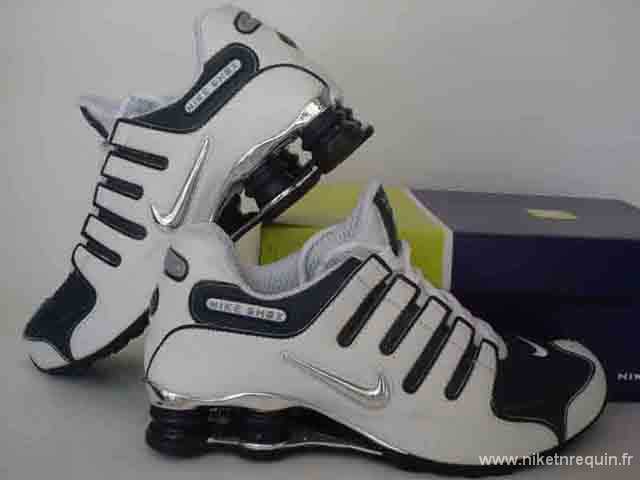 Arrial Nouvelle Nike Shox Nz Blanc Marine Fonce